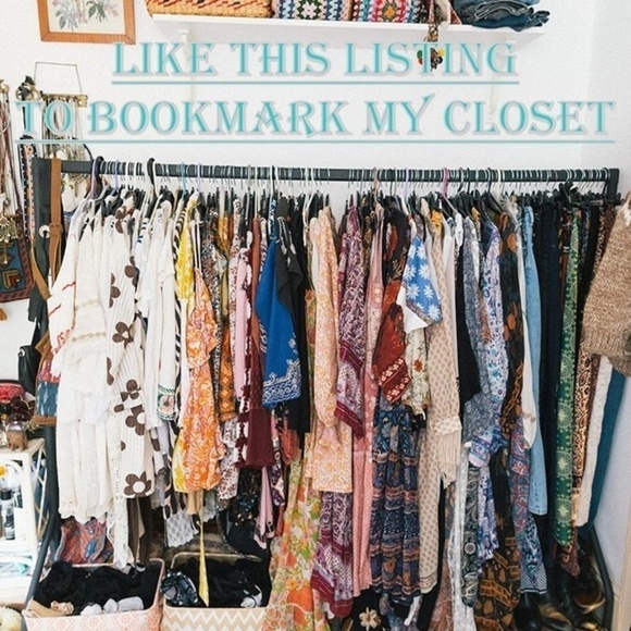 Closet Bookmark Boho Fun Trendy Classic Eclectic Finds - Picture 1 of 7